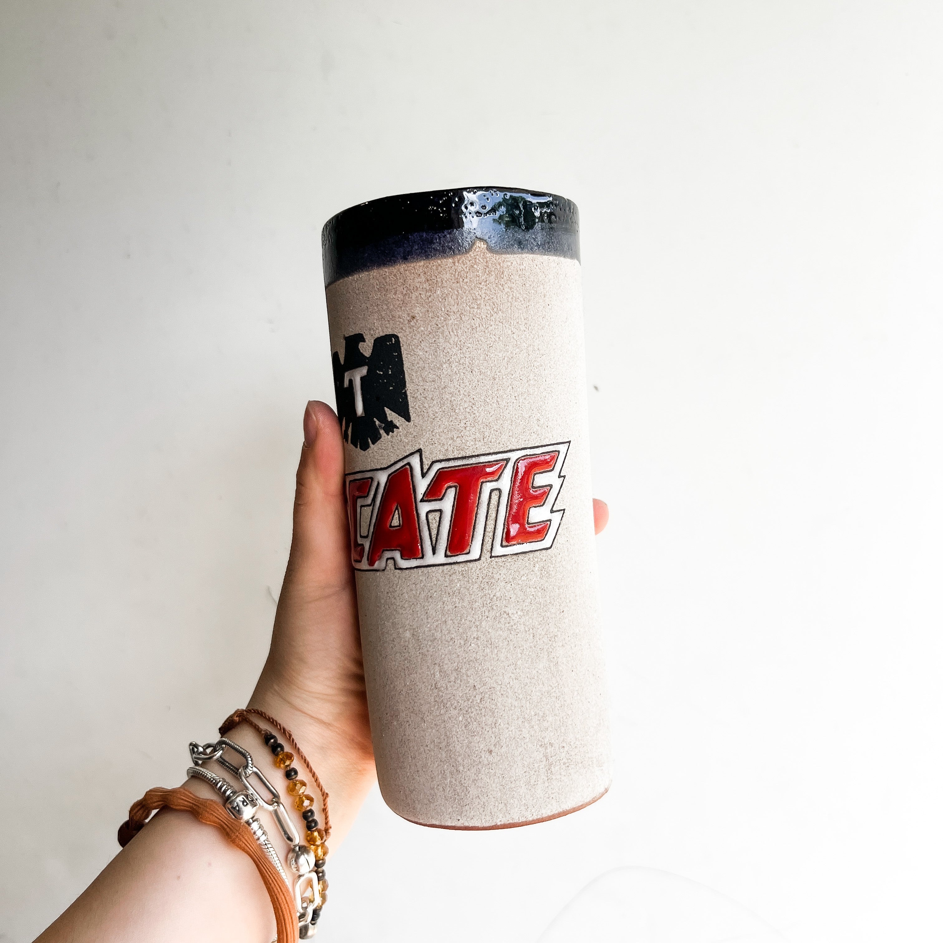 Taza de cerámica para cerveza