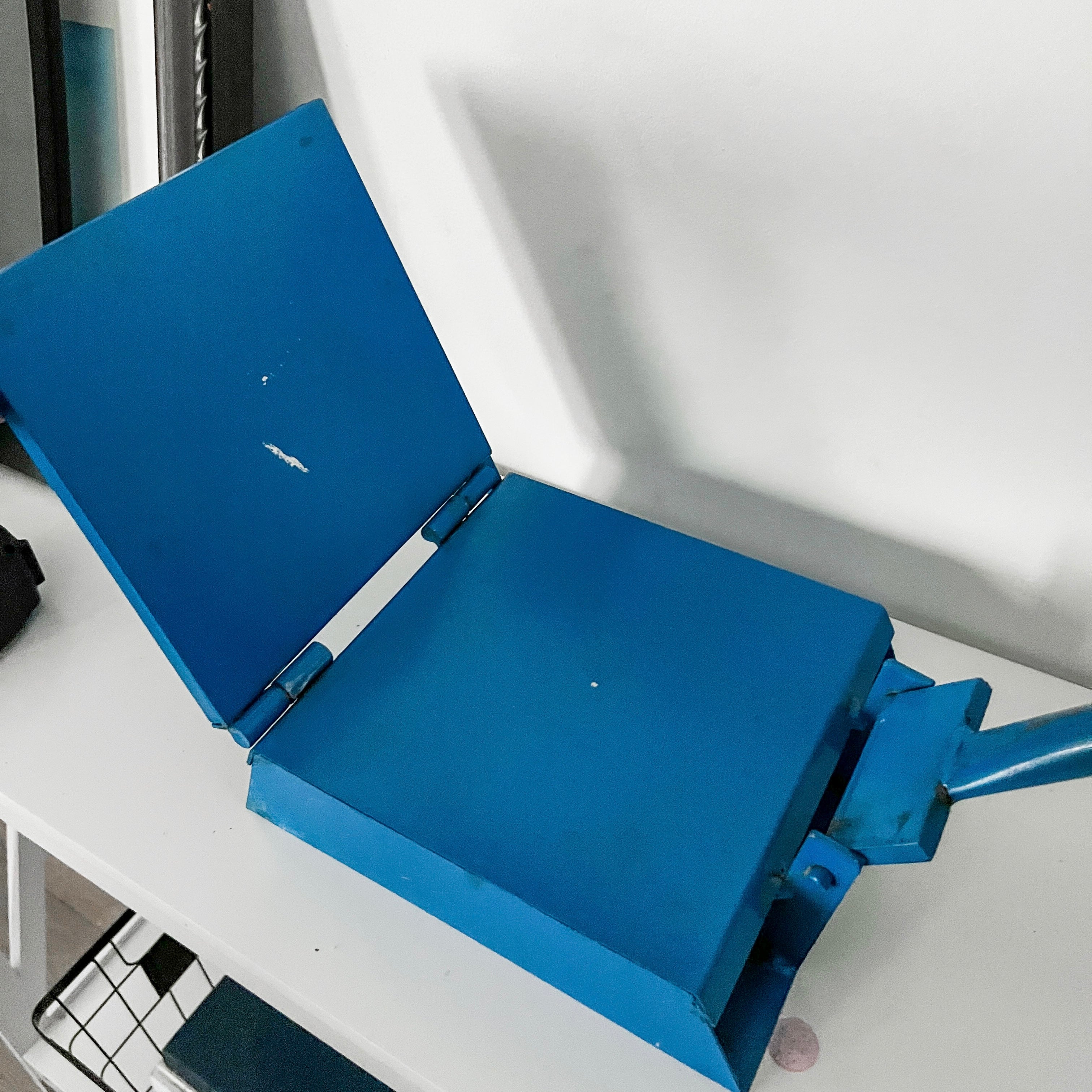 Prensa de metal para tortillas 7.75x7.75