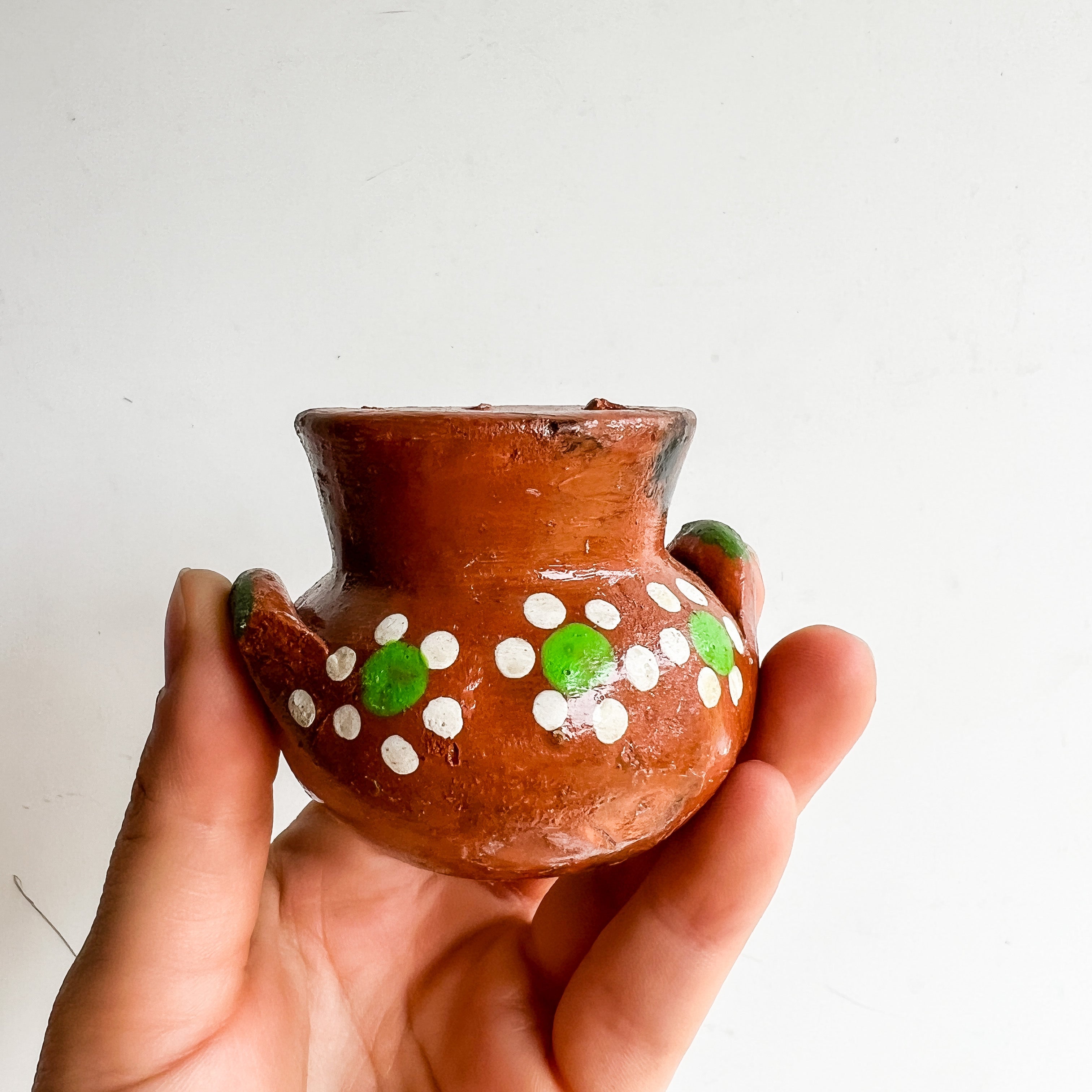 Salt Shaker Salero De Barro Chico