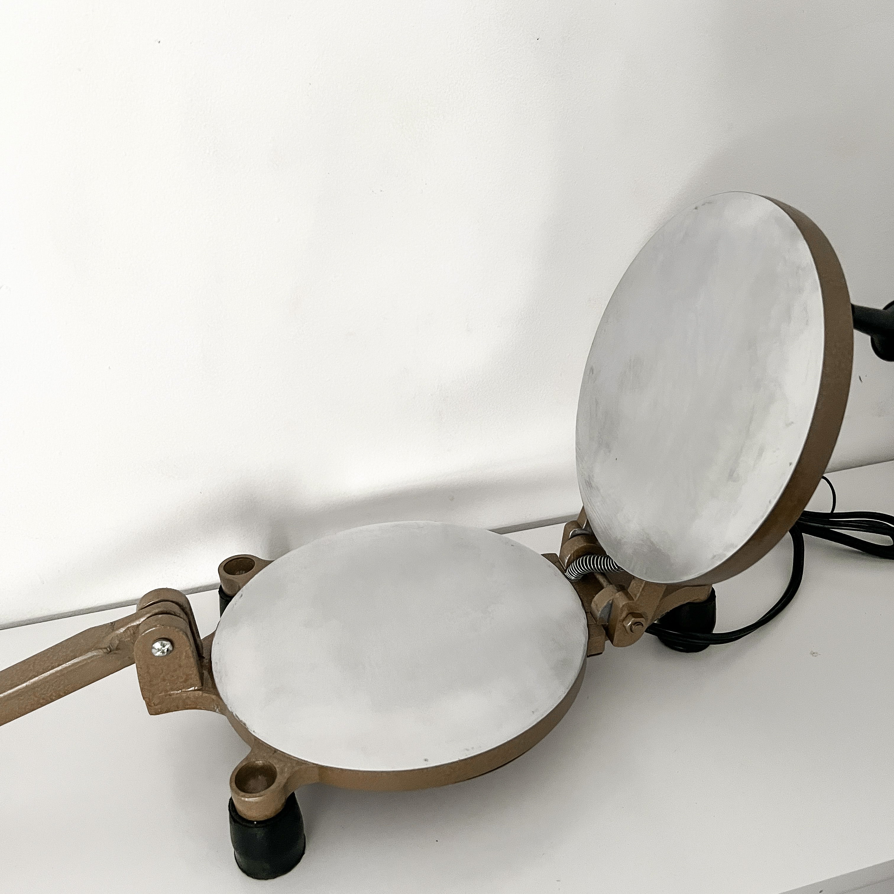 Prensa eléctrica para tortillas de harina