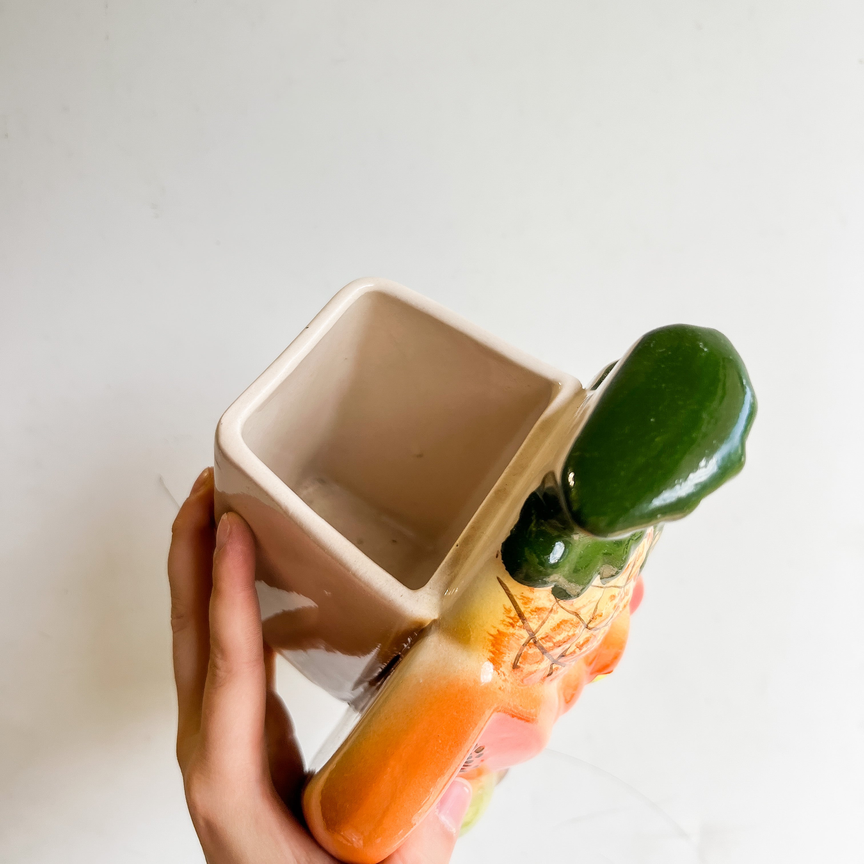 Frutero para utensilios