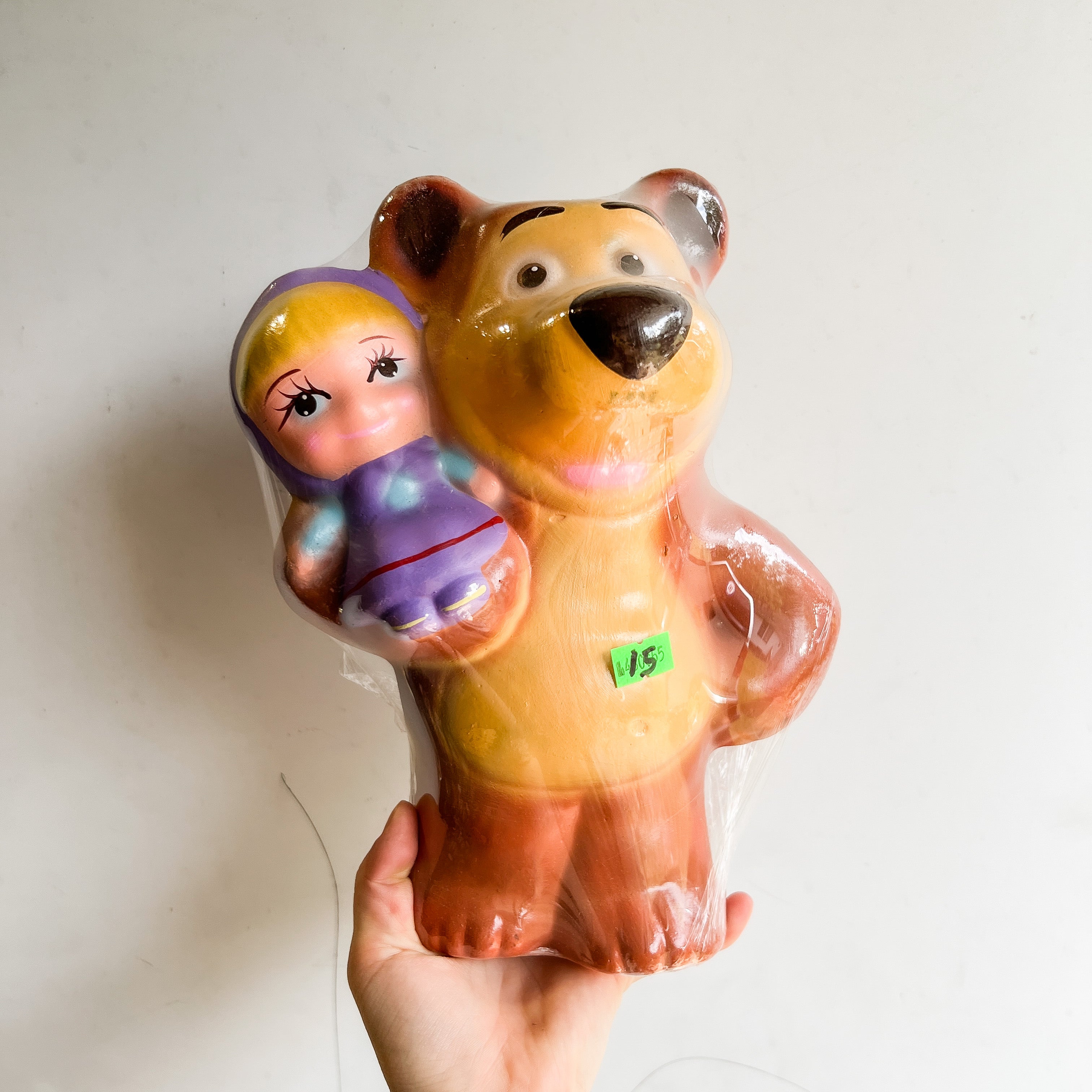 Huchas de Figuras Grandes