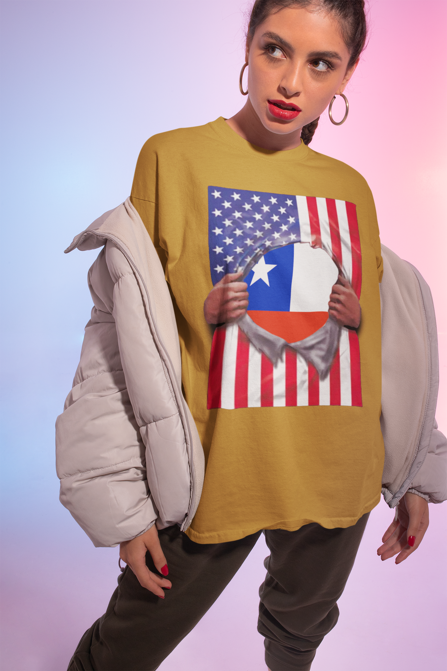 Camiseta con Bandera de Chile y EE. UU. del Orgullo | Bandera Chilena + Americana Rasgada 4 de Julio | Camisetas Virales Latinas Graciosas | Unisex - 4 Colores