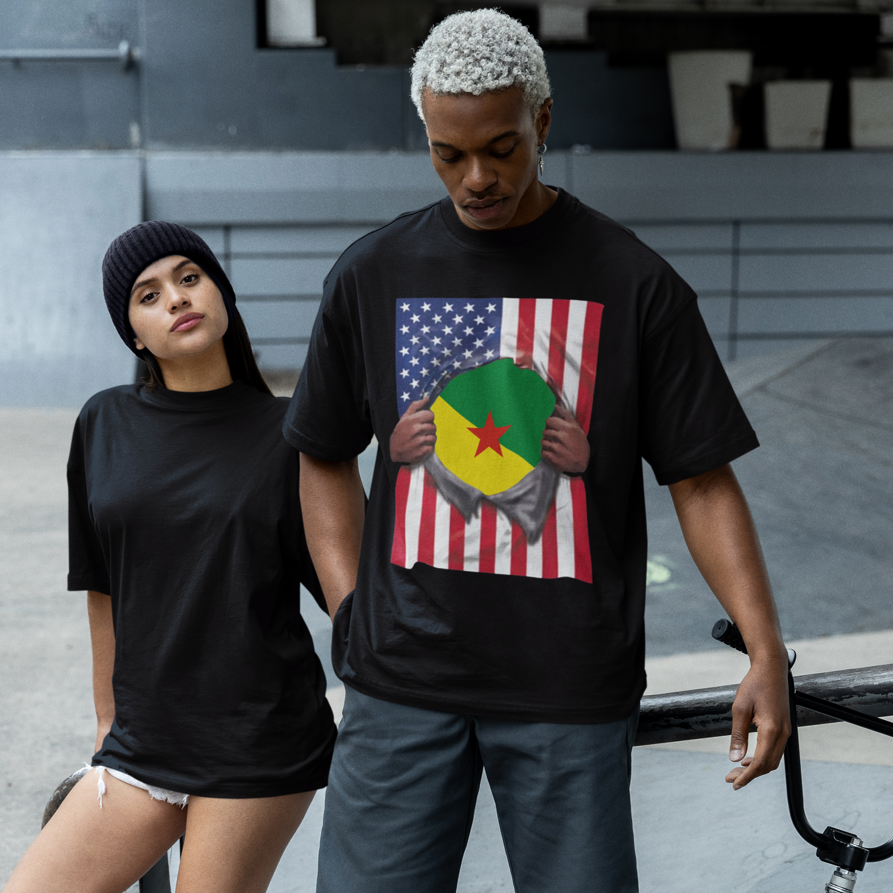 Camiseta de la Guayana Francesa y la bandera de Estados Unidos | Guayana Francesa y bandera estadounidense rasgada 4 de julio | Camisetas latinas divertidas | 4 colores