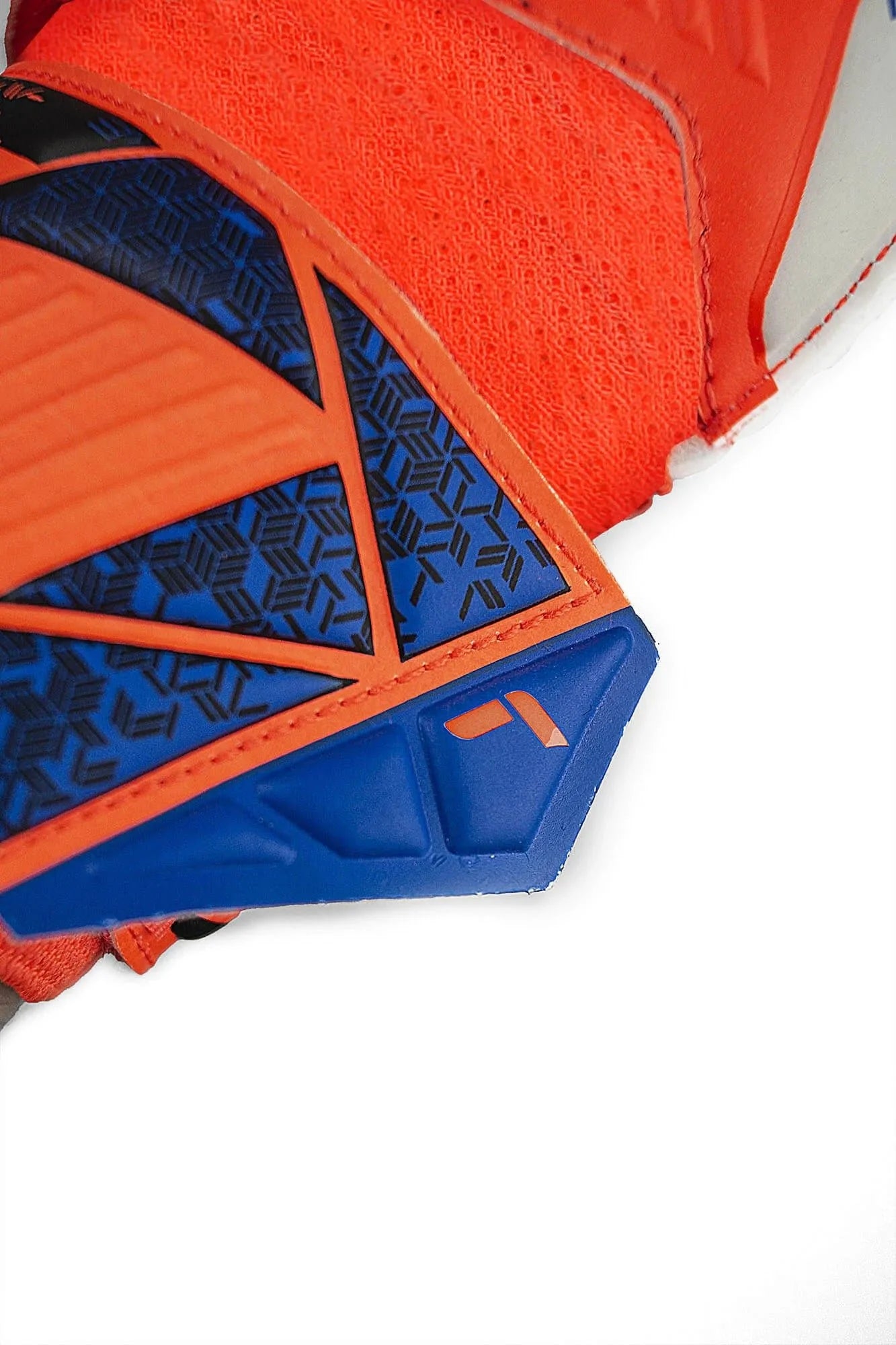 Reusch JR Attrakt Solid FS Goalkeeper Glove