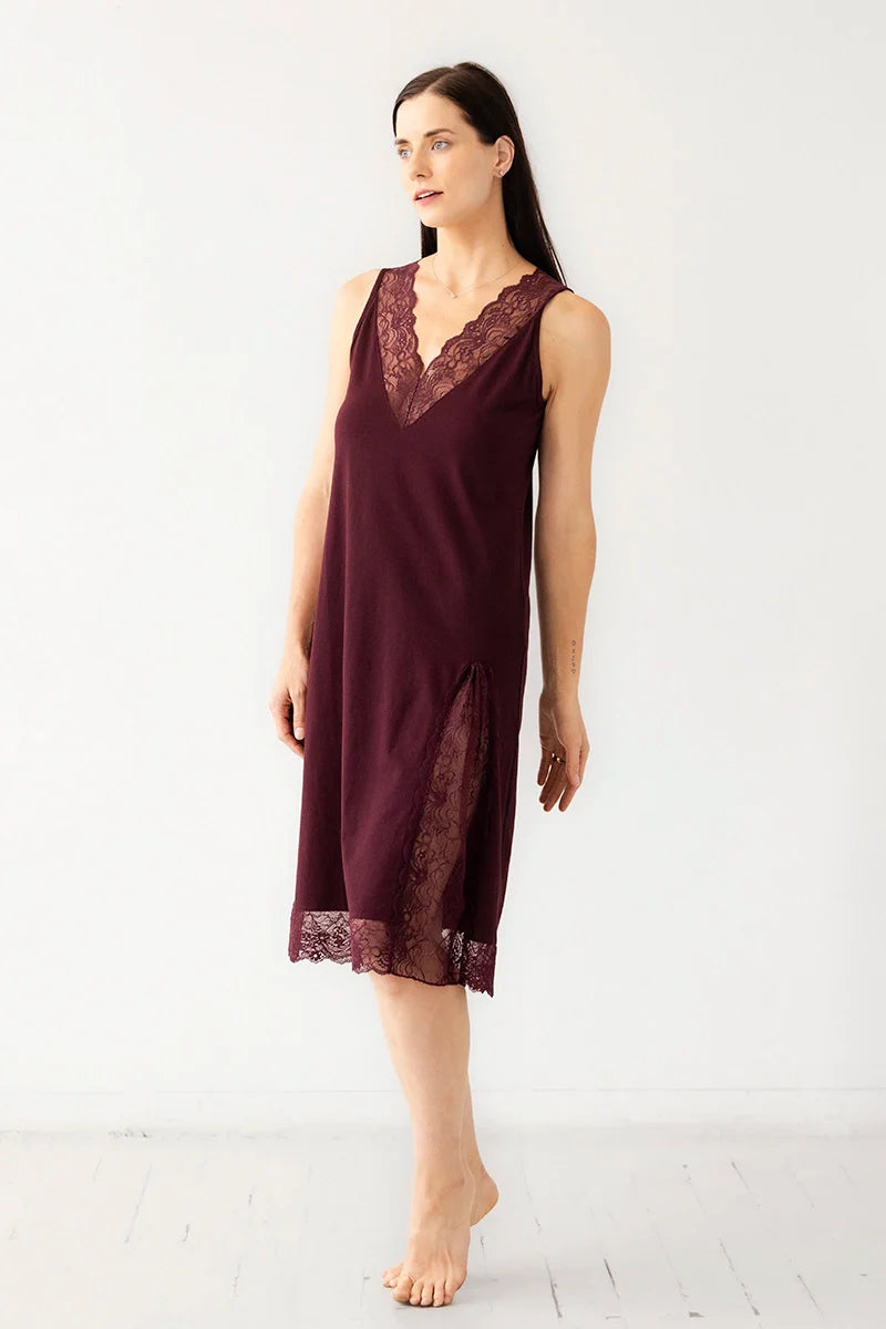 Camisón de algodón Pima con ribete de encaje Simone