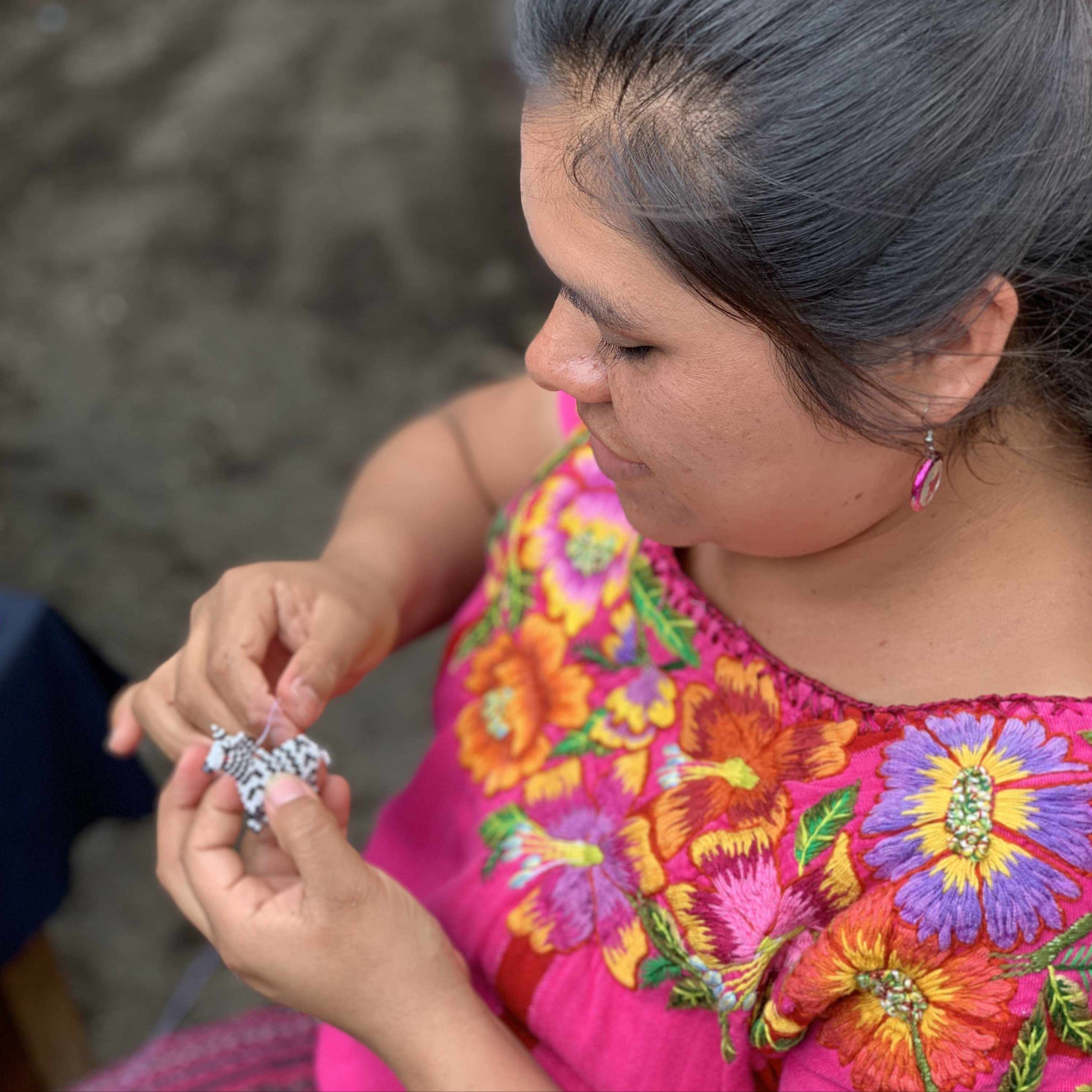 Llavero de Fresa con Cuentas Hecho a Mano - Guatemala