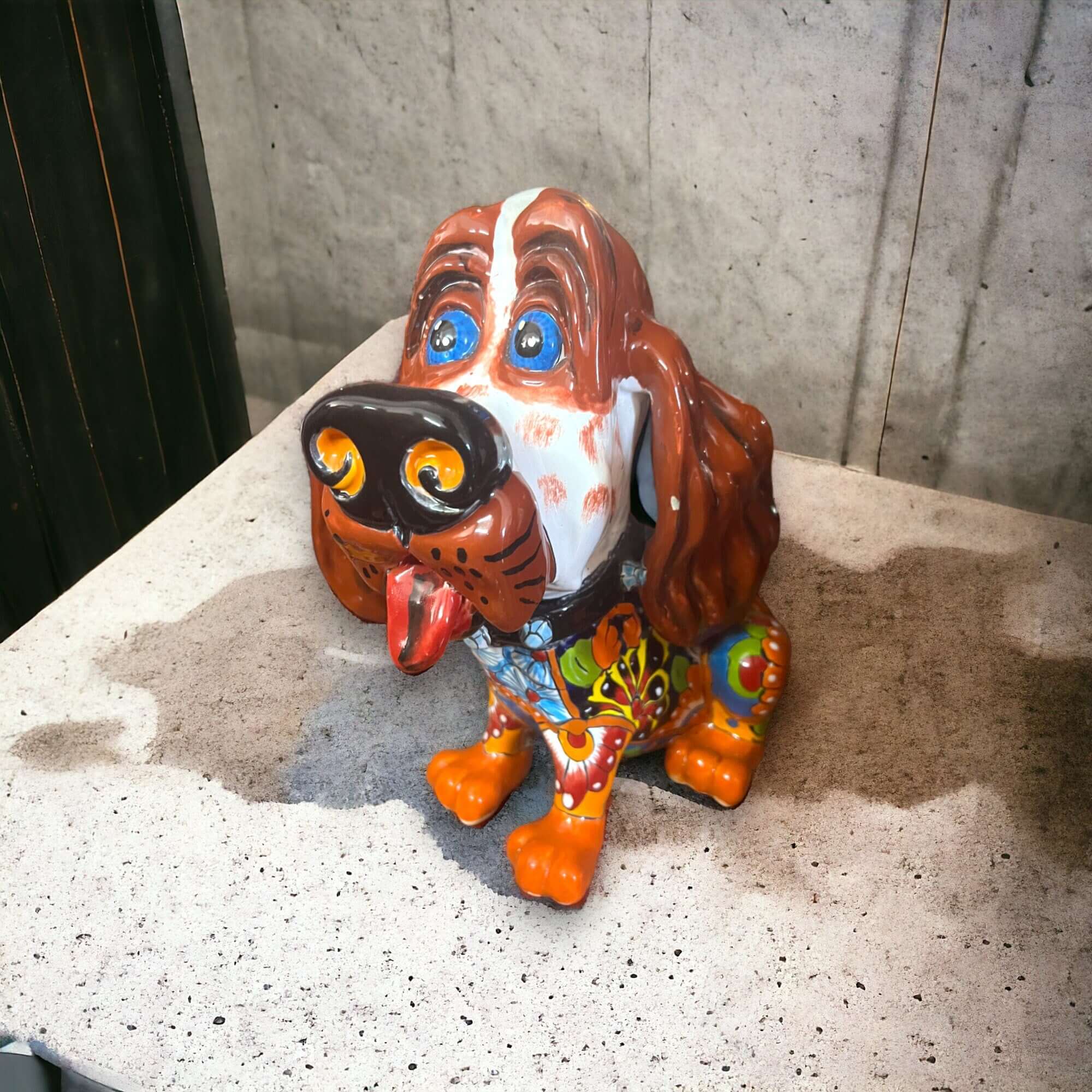 Estatua de Cocker Spaniel de Talavera | Arte mexicano de perro colorido pintado a mano