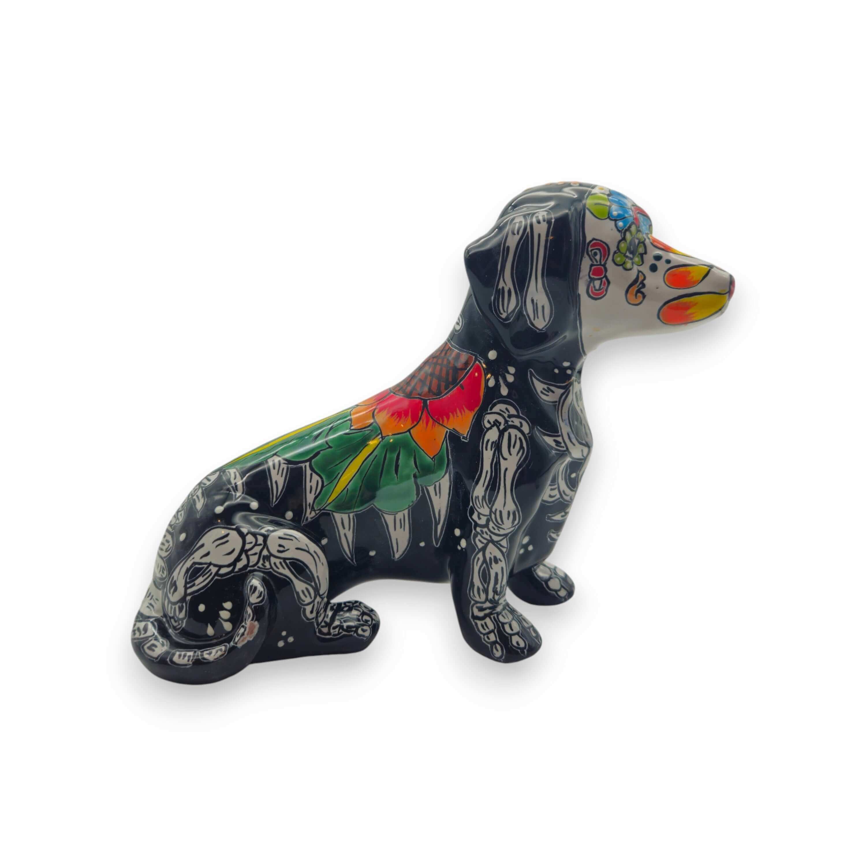 Figura de perro salchicha de Talavera | Perro de cerámica del Día de Muertos