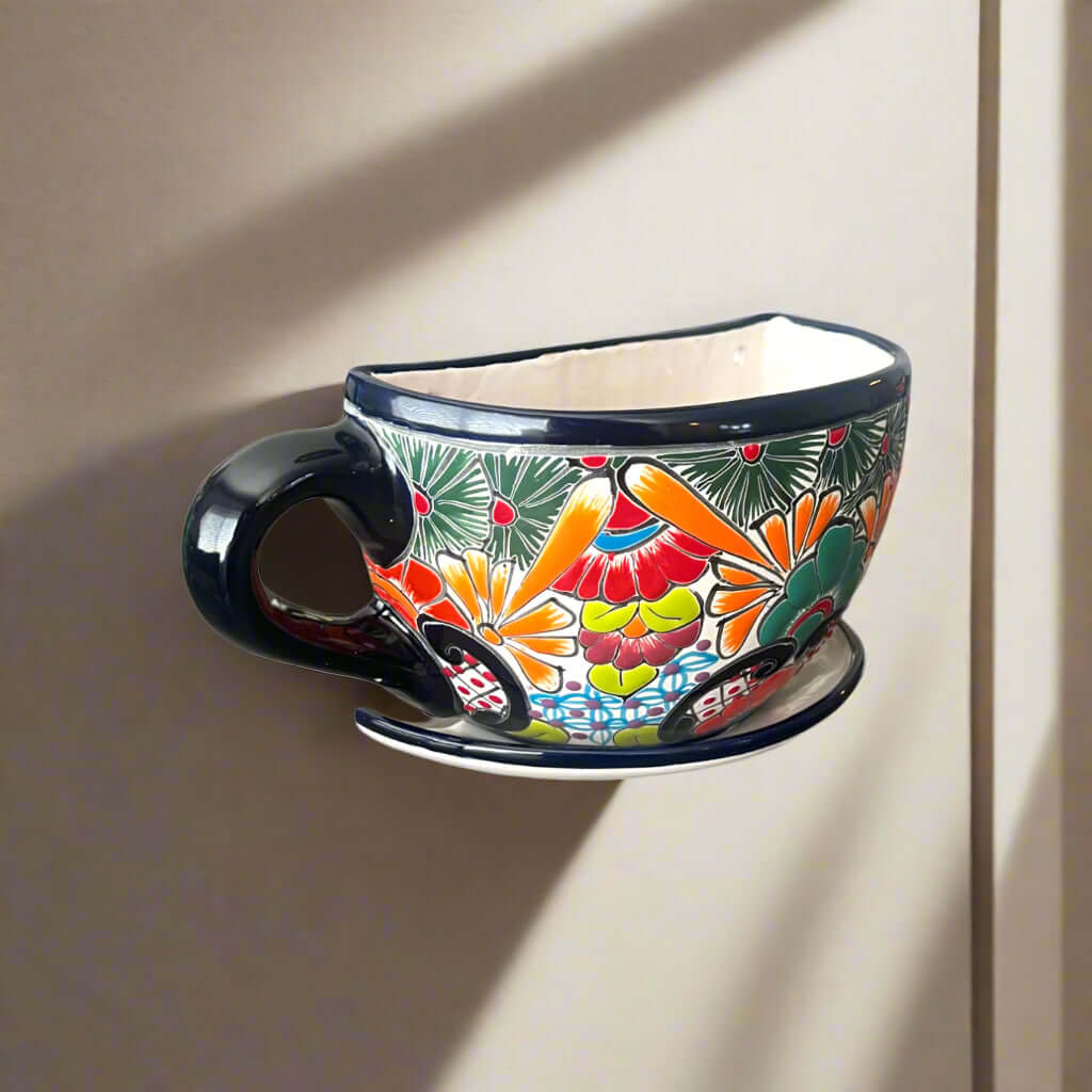 Macetero de taza de café Talavera | Maceta de pared mexicana pintada a mano
