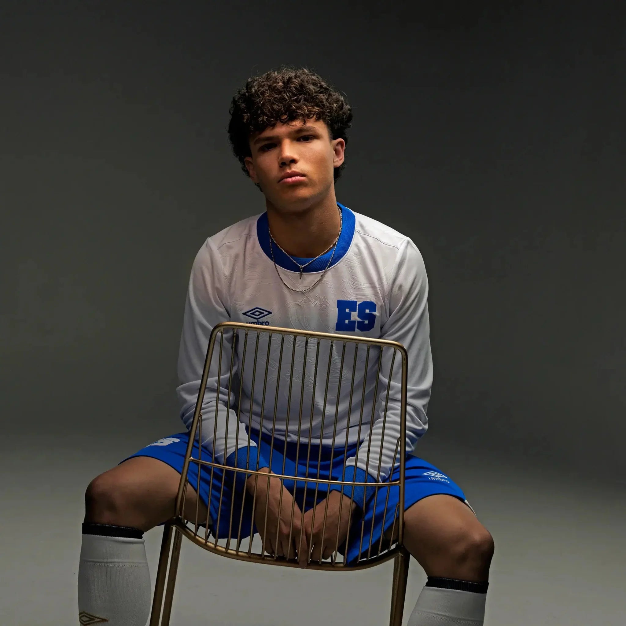 Umbro 2025-26 El Salvador Men's Stadium Away Long-Sleeve Soccer Jersey