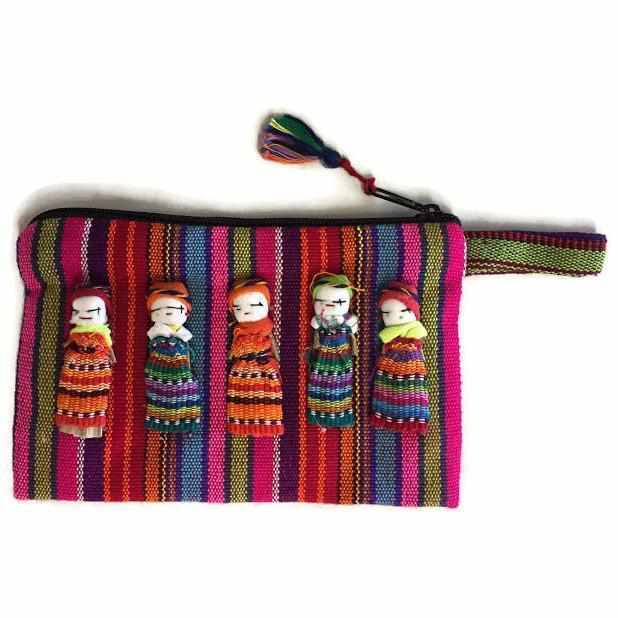 Bolsa multicolor de muñecas quitapenas tejidas - Guatemala